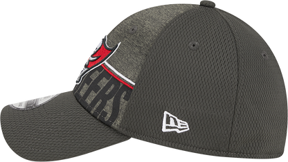 Tampa Bay Buccaneers New Era 2023 NFL Training Camp 39THIRTY Flex Hat - Pewter