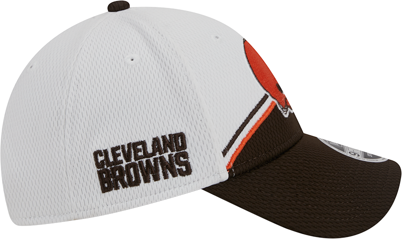 Cleveland Browns New Era 2023 Sideline 9FORTY Adjustable Hat - White/Brown