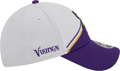 Minnesota Vikings New Era 2023 Sideline 9FORTY Adjustable Hat - White/Purple