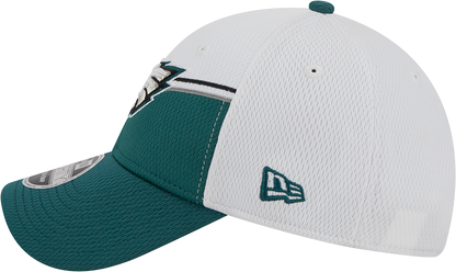 Philadelphia Eagles New Era 2023 Sideline 9FORTY Adjustable Hat - White/Midnight Green