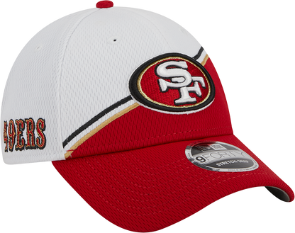 San Francisco 49ers New Era 2023 Sideline 9FORTY Adjustable Hat - White/Scarlet