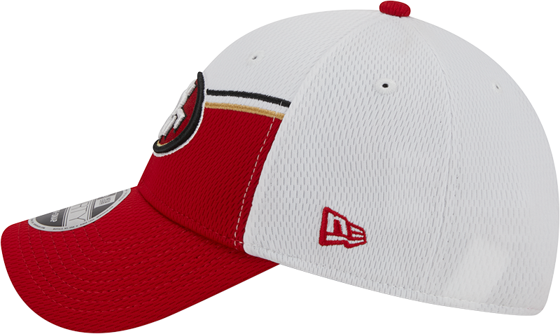 San Francisco 49ers New Era 2023 Sideline 9FORTY Adjustable Hat - White/Scarlet