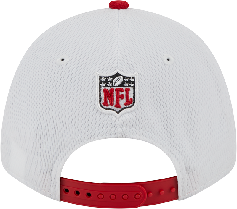 San Francisco 49ers New Era 2023 Sideline 9FORTY Adjustable Hat - White/Scarlet