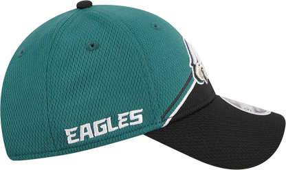 Philadelphia Eagles New Era 2023 Sideline 9FORTY Adjustable Hat - Midnight Green/Black